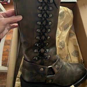 Milwaukee moto boots black size 10 women’s never worn only tried on